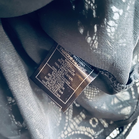 BB Dakota off the shoulder lace top - Picture 3 of 3